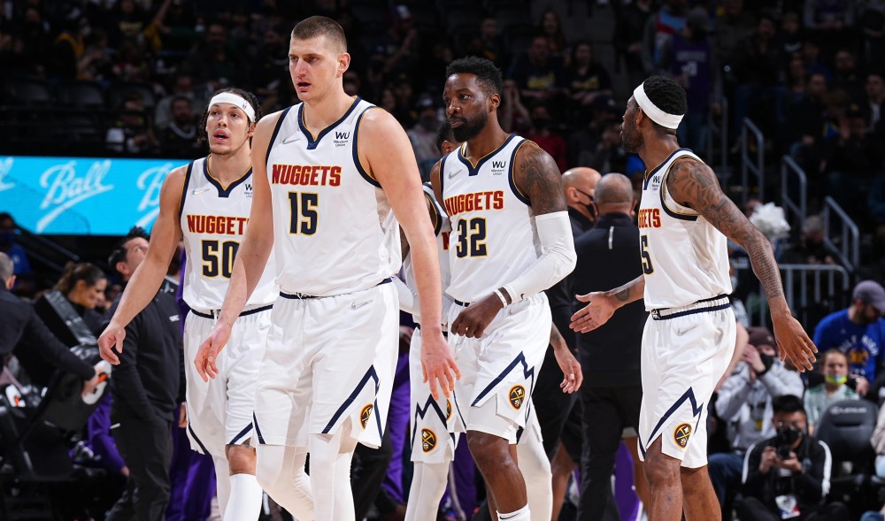 队内禁赛 队内禁赛